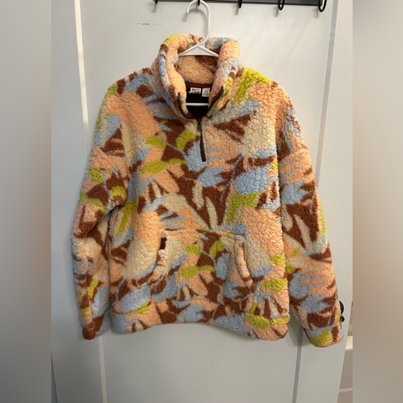 Like New ROXY Bonfires on the Beach Half-Zip - Picture 2 of 10